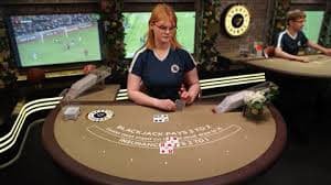 Spinbet99 play deposit screen showing QRIS code and payment method options for Number Table